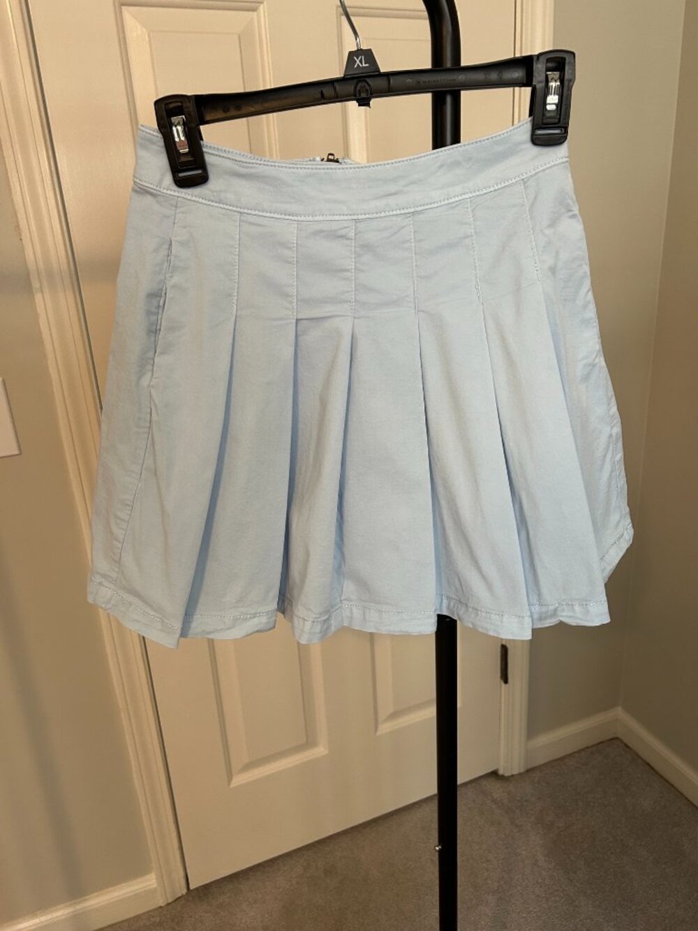 American Eagle Pleated Skirt Light Blue Mini Size 00